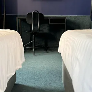 Otel Check-in, Hamburg