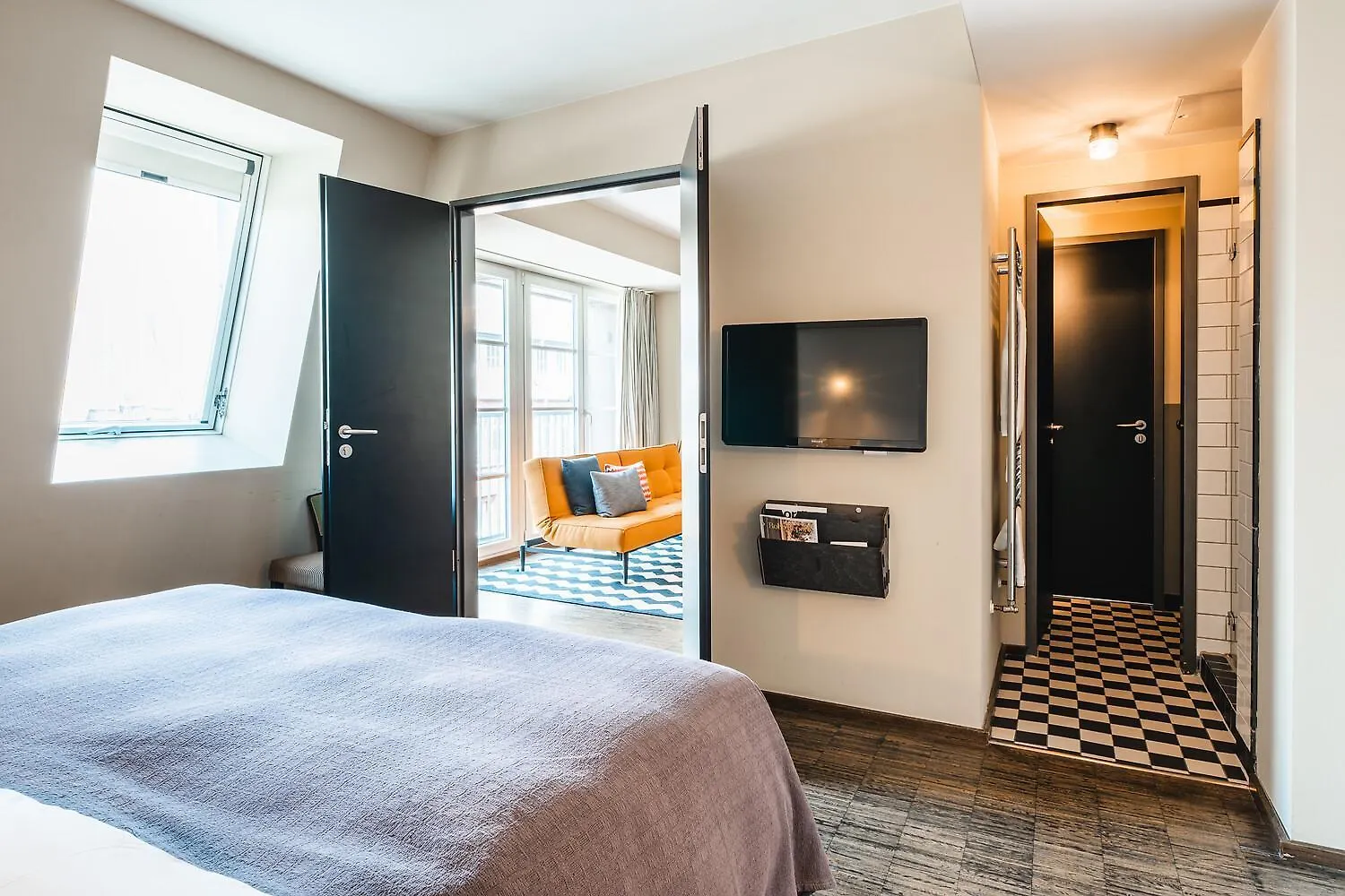 ****  Henri Hotel Hamburg Downtown Germany