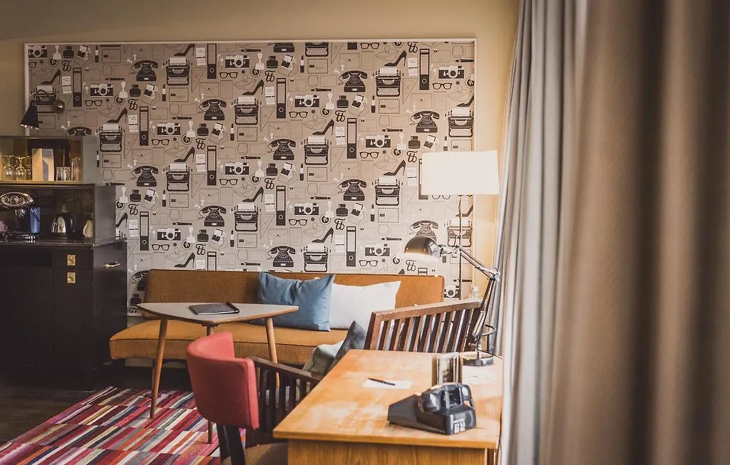 Henri Hotel Hamburg Downtown 4*,